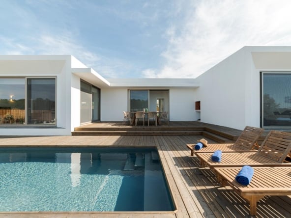 Nice landed property pool